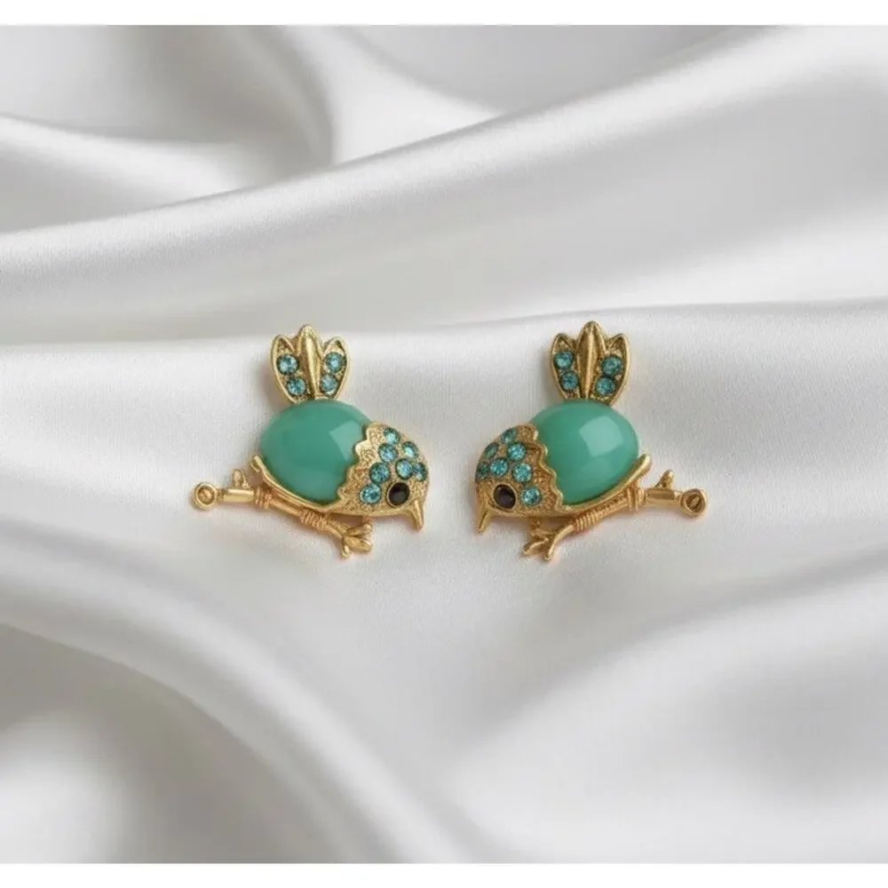 Gift Boutique bird earrings
